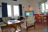 Sjøstrand Rorbuer V Børge Iversen As Hotels in Vestvågøy