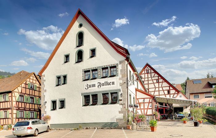 Landhaus Zum Falken - Lars Zwick