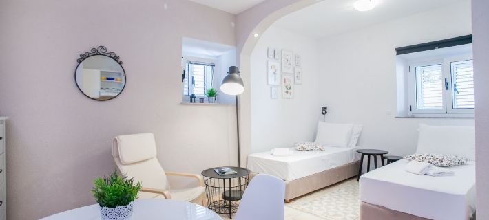 Apartments Emotha Hotels in Trogir