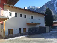 High Quality Holiday Apartment in Oberkrimml Near Waterfalls