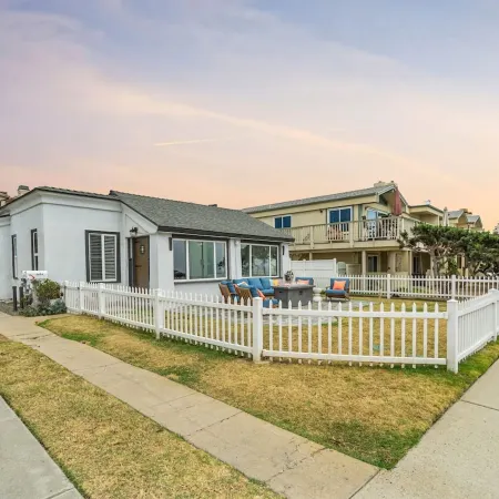Carlsbad Blvd Villa