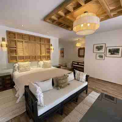Domaine de la Roseraie Resort Rooms