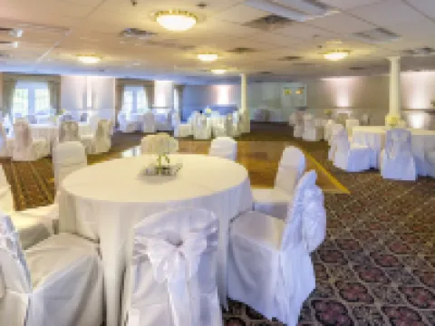 Cooper Hotel Conference Center & Spa Hotels in Dallas