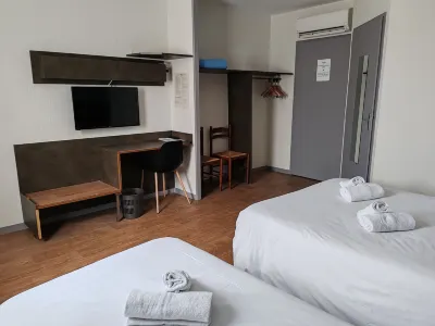 Hôtel Marjolaine Отели в г. Рулле-Сент-Эстеф