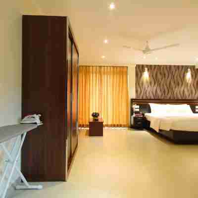 Splendid Holiday Guest House Rooms