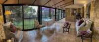 Les Bougainvilliers GuestHouse by Hansa - 3-Sterne