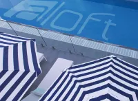 Aloft Perth - С бассейном