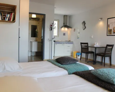 Hotel la Peyrade Hotels in Cajarc