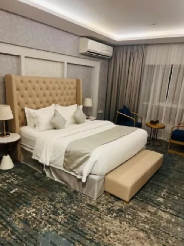 Skoop Hotel Jeddah Hotels near Refan Hall