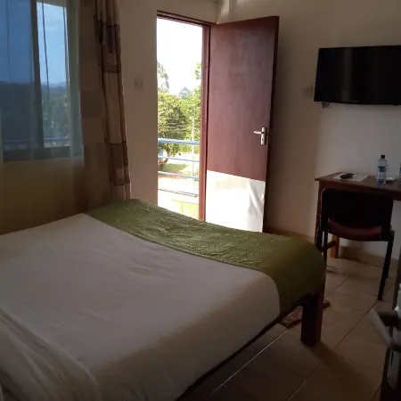 Westwind Hotel Meru