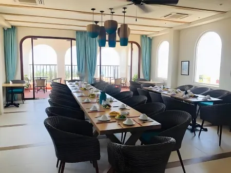 Coralina Hotel Отели в г. Туихоа