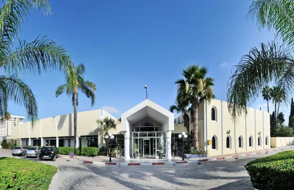 瓦盧比利斯酒店