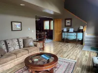 AlaskaRado  2-Bedroom Townhome in Beautiful Ouray