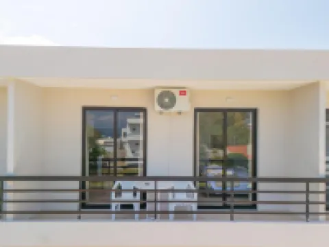 Blue Wave Suites - Ixia Hotels in Ixia