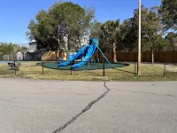 Peaceful Escape Near Beautiful Beach - Charming Tennis Villa