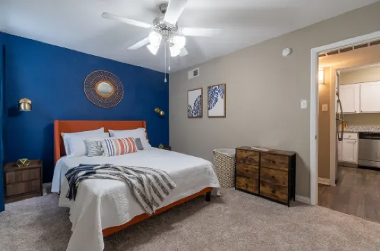 Serene Oasis with Stunning Pool and Fireside Lounge - Chic Retreat