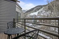 Direct River Access and Saltwater Pool - Elegant Outdoor Haven