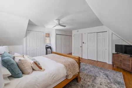 Heated Pool, Game Room, and Garden Oasis - Exquisite Rustic Retreat