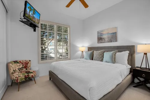 Access to Pools and Tranquil Community Grounds - Stunning Ground Floor Oasis Hotels in La Quinta
