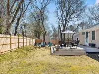 Fenced Yard, Outdoor Shower and Steps to Pond - Charming Escape Hotels in Yarmouth