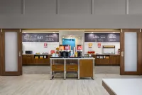 Hampton Inn & Suites Birmingham-Pelham (I-65) - Breakfast