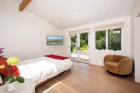 Luxury Meets Tranquility in Hope Ranch – Serene 2Br/2BA Cottage Các khách sạn gần State Street Underpass