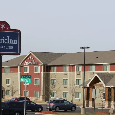 AmericInn by Wyndham Cedar Rapids/CID Airport