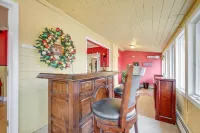 Camp Hope- Bolton Landing House/Hot tub/Fireplace/Firepit Charming 4-bedroom Hotels in Bolton