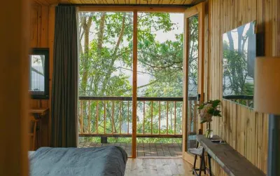 Lavender Dalat Hotels in Tuyen Lam Lake