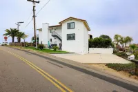 Ocean Front Beacons Beach, Amazing View, Surfboard