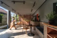 Ayom Suite Hotels in Selaparang