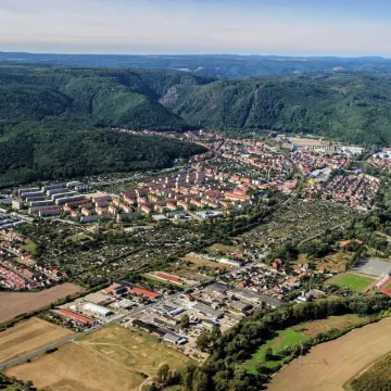 Ruhige Ferienwohnung Mit Parkplatz in Thale