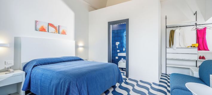 Villa Azzurra Ξενοδοχεία στην πόλη Βίκο Εκουένσε