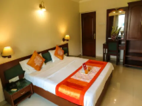 Hotel Lotus Hotels in Koregaon Park
