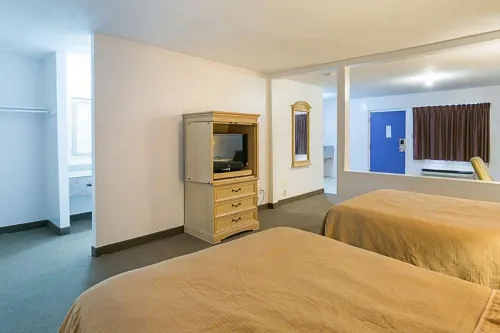 Rodeway Inn & Suites Hotels in Enterprise