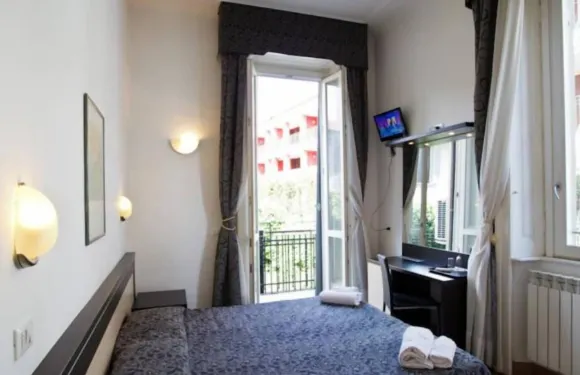 布倫塔米蘭酒店