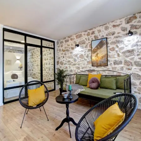 History House Moja Ti 1830