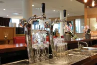 Bastion Hotel Barendrecht - С баром