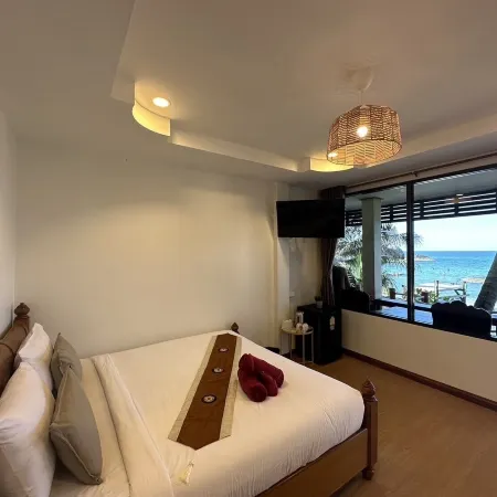 Silver Beach Resort Отели рядом с достопримечательностью «Тхонг-Такиан»