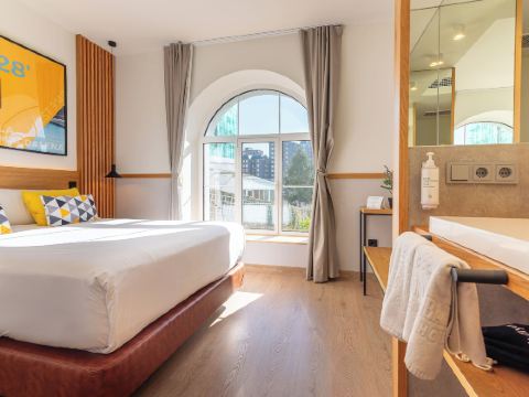 セルコテル エル バルコン デ ラ バイア