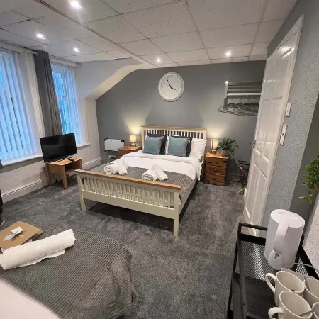The Wilton Hotel Отели рядом с достопримечательностью «Южный пирс»