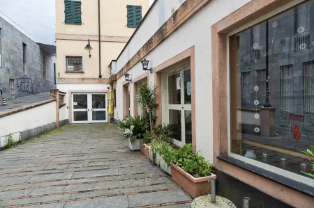 Casa Giustiniani by Wonderful Italy Отели рядом с достопримечательностью «Университет Генуи»