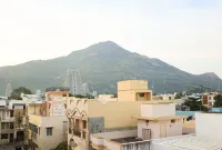 Kailasaa Residency - Parkplatz