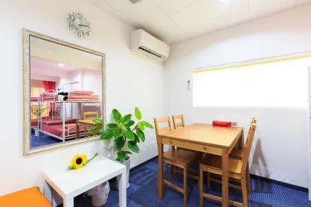 Akirado Отели рядом с достопримечательностью «Tokoname»