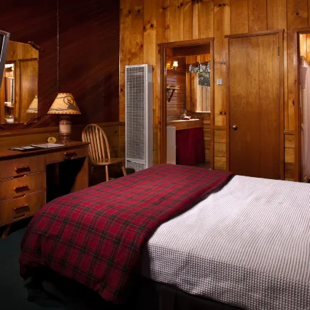 Idyllwild Bunkhouse