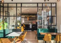 Kyriad Lyon Ouest - Limonest Hotels in Dardilly