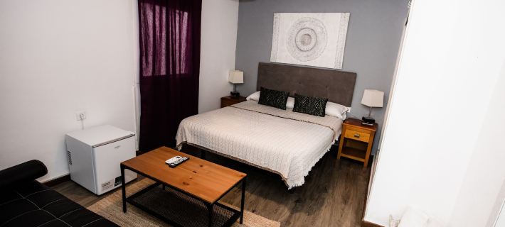 Hostal the Monkey Room Hotels in Marbella