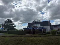 Hôtel Ariès Hotels in Sainte-Marguerite-de-Carrouges