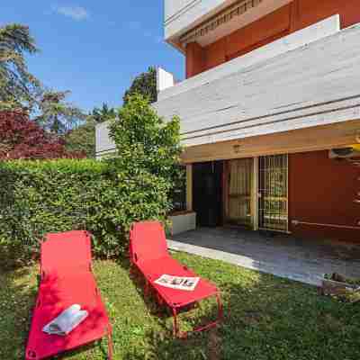 Splendid Apartment PT-1 Sul Lago by Wonderful Italy Hotel Exterior