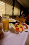 Au bord de l'eau - petit déjeuner